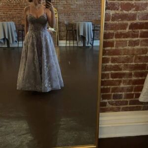 Elegant purple Lace Evening Gown